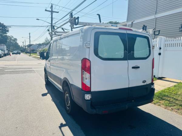 2016 Ford Transit 250 - $9.000 (181 East Jamaica Ave Valley Stream)63470613542403123