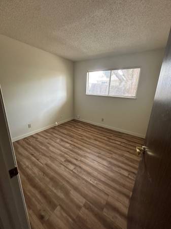 $2,350 / 2br - 1080ft2 - 10930 scotsman way (Rancho Cordova)64044029091585124