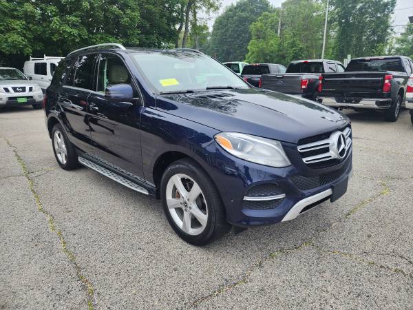 2018 Mercedes GLE350 AWD SUV clean Carfax excellent condition - $19,995 (Rowley)63615205180801122