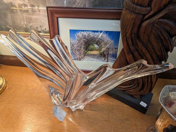 Art Vonnes Swirl Glass Sculpture 1