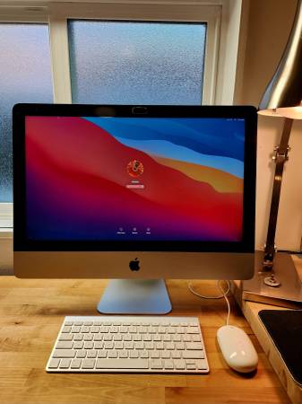 iMac (Year Late 2015) 21.5" 1