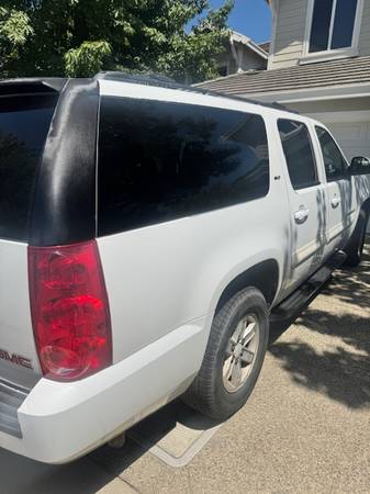 2008 GMC Yukon XL SLE/SLT - $5,900 (Gridley)63617772351105120