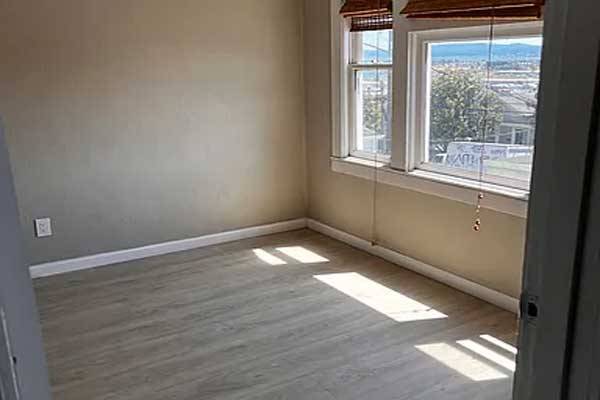 $1,600 / 2br - 1200ft2 - !! This is a renovated 2 bed/ 2bath house!! (San Francisco, CA)63989800137986123