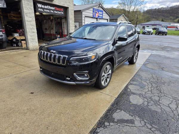 2019 Jeep Cherokee Overland 4x4 4dr SUV EVERYONE IS APPROVED! - $23,995 (+ A-K Motors)63625245494787123