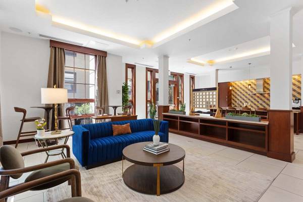 $1,645 / 1br - 642ft2 - Gorgeous And Spacious Homes Available In Nob Hill! Tour The Cordelia! (Nob Hill)63672582800643121