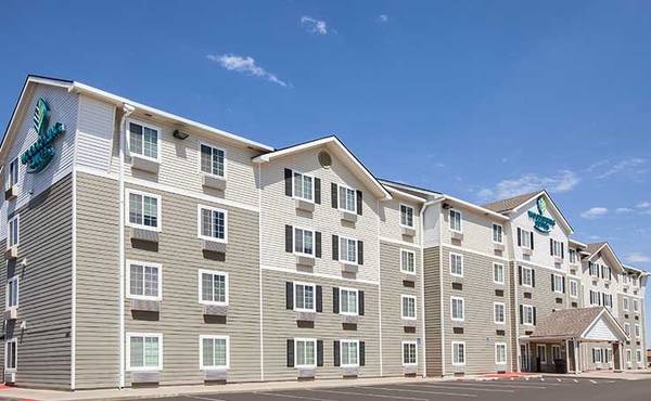Pay Weekly and Stay Without the Hassle of a Lease! 1