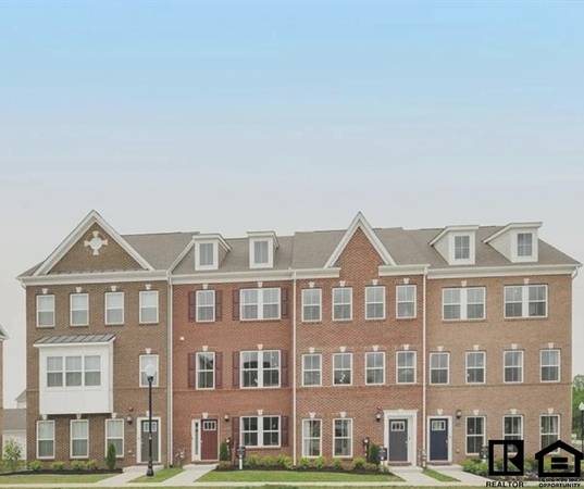 $429,890 / 3br - 2300ft2 - 10703 Millport St636118813368351218