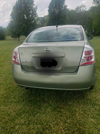 2009 nissan sentra low miles !!! - $2,80063624936352131123