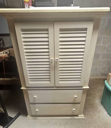 Solid Wooden Bureau 1