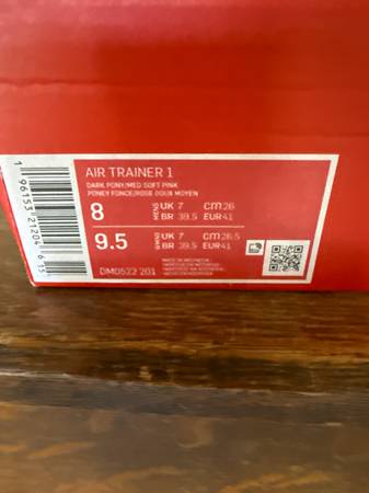 BNIB Nike Air Trainer 1 de San Valentín 8M 9.5W - $30 (Pleasant Hill)63471458832513122