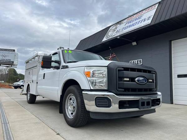 Una impresionante Ford Super Duty F-250 SRW 2016 con 169.745 millas-Charlott - $16.900 (Denver)63613416797059121