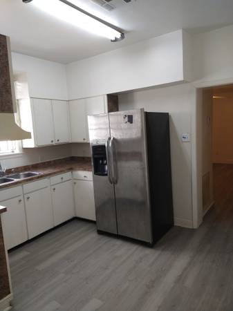 $750 / 2br - Beautiful Renovated Duplex (St. Roch)63792145884547124