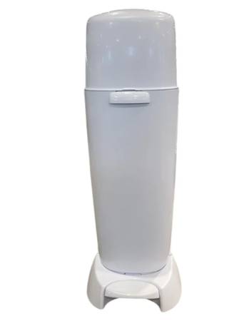 Two Diaper Genie Completes 1
