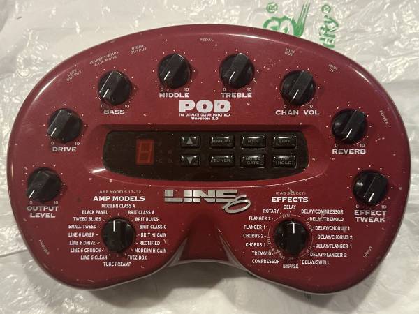 Line 6 POD 2.0 Multi-Effects Guitar Effect Pedal 1