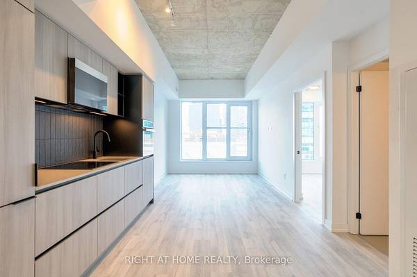 1 Bed & 1 Bath - LOFT - Rush Condos, 1