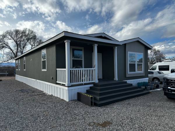 $450,000 / 3br - Charming Manufactured Home - El Rancho (El Rancho)63659746949121120