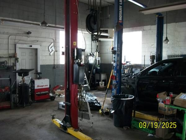 TALLER MECÁNICO COMERCIAL EN ALQUILER (MEADOWLANDS, PA)63882278655235122