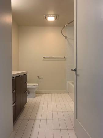 $1,883 / 1br - 698ft2 - Come Tour! This One Bedroom Is Perfect! Move In Special Too! (NE Portland, PDX, Grant Park, Hollywood)63820738836097124