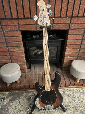 Lefty serling stingray bass 1