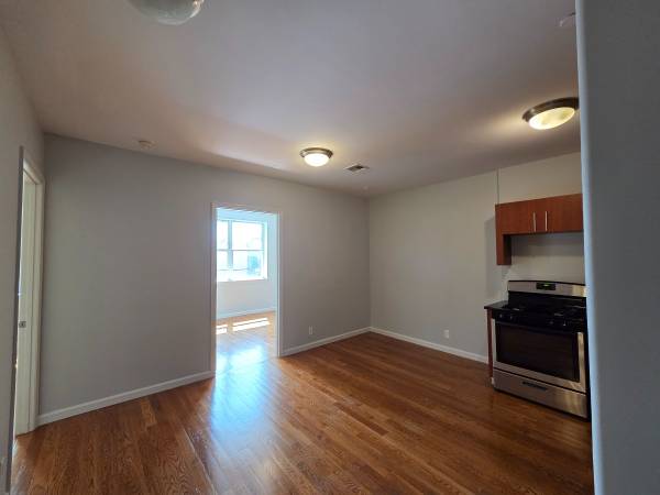 $2,599 / 2br - ____“G” J & M__TRENES___NUEVO COMPLEJO_____HERMOSO APARTAMENTO MODERNO_______ (BED STUY / CLINTON HILL)63698513111169123