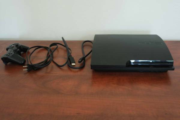 PS3 Slim 500GB Complete Bundle - Controller & Cables - Works Great 1