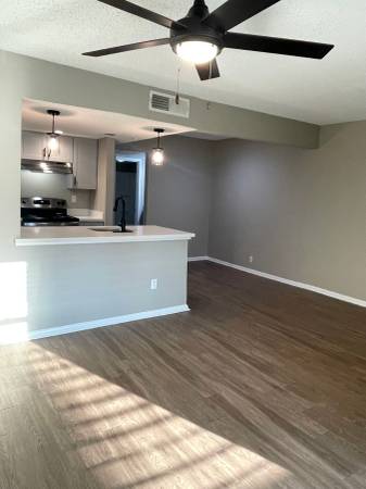 $1,387 / 1br - 721ft2 - $1,387 / 1br - 721ft2 - RENT DROP!! Great view, full of upgrades (Metairie)63792268534147122