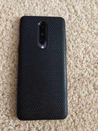 Oneplus 8 5G Black T-MOBILE MINT CONDITION With Box and Accessories - $200 (Torrance)63471472084353122