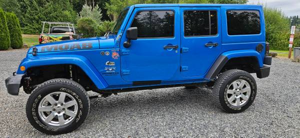 2016 Jeep Wrangler MOAB JKU LIFTED.                          16500 OBO - $16,750 (Arlington)63475966501379120