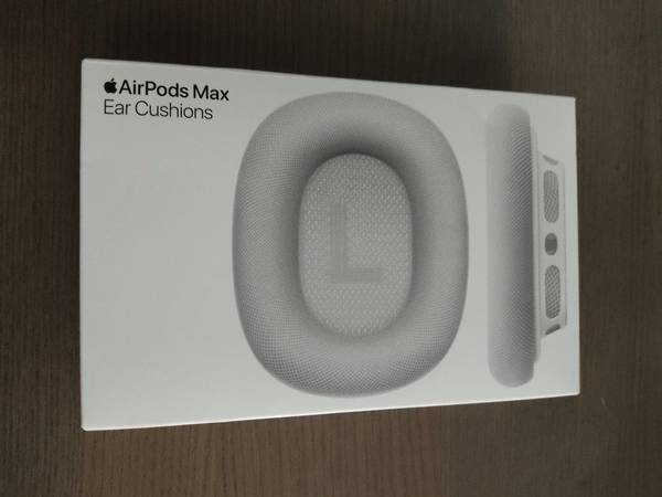 AirPods Max Ear Cushions  For Sale - $20 (Los Angeles)63471472386691122