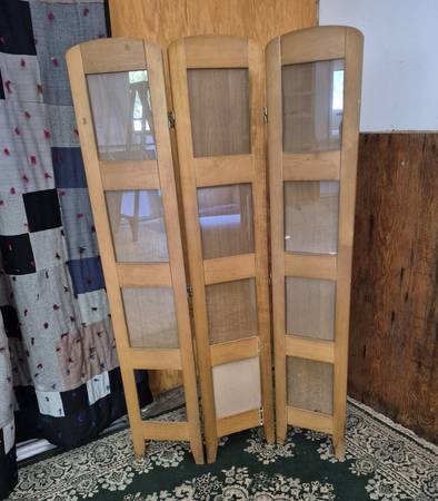 Room divider 1