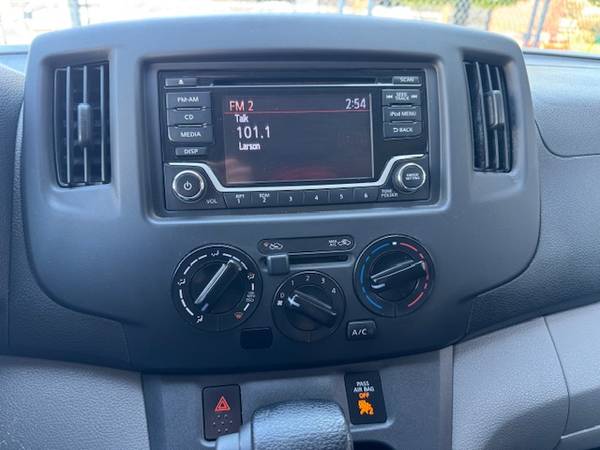 2019 Nissan NV200 S Cargo Van **LADDER RACK + BARRIER CAGE** - $14,950 (donleemotors.com)63618430570883124