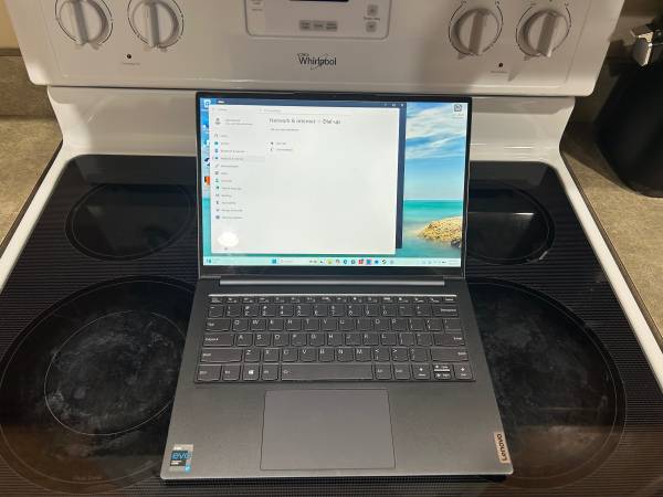 Lenovo laptop 1