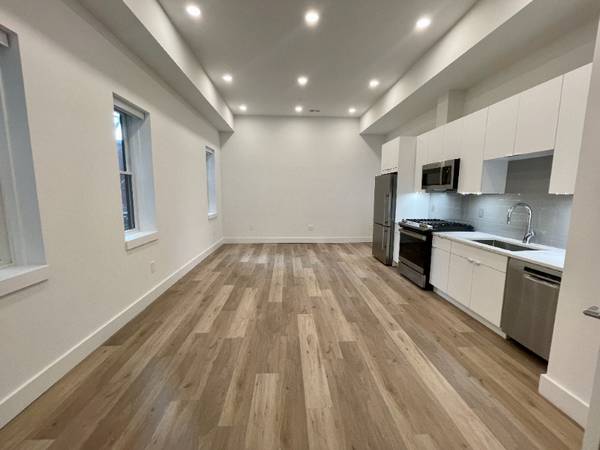 $3595.00 / 2br - 901ft2 - New The Providence in Logan Circle63843415723779122