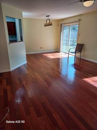 $2700.00 / 3br - Twin Home, Finished Basement, Garage and Fenced Yard!64024498936449124