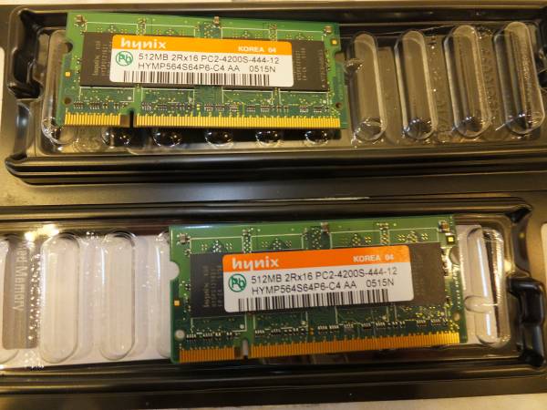 512MB memory modules (2) [HYMP564S6464P6-C4] 1