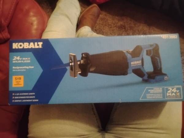 Kobalt reciprocating saw 1