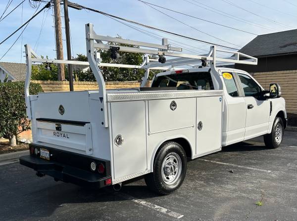2020 Ford F-350 Super Duty Super Cab XL Pickup 4D 8ft - $37,995 (UTILITY WORK TRUCK)63613267393025124