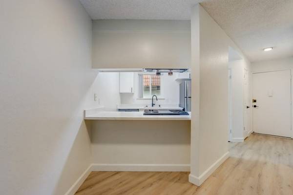 $2,635 / 1br - 731ft2 - ONE MONTH FREE!!!! Call Today For More Details! (san jose east)63880013402371123