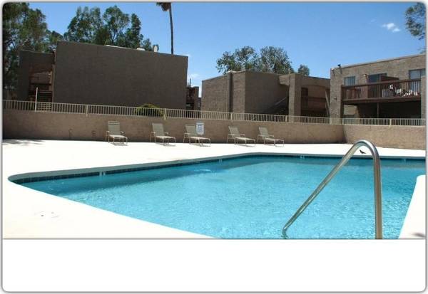 $1,195 / 2br - 1050ft2 - CAMPO DE FUTBOL. SOCCER FIELD (Phoenix)63623922797187122