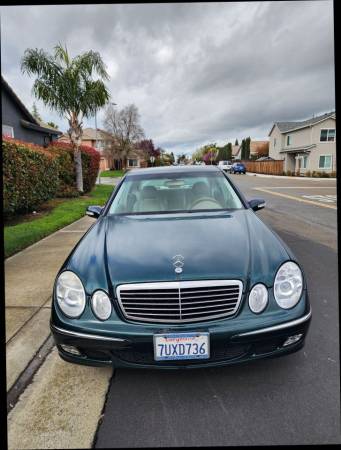 2003 Mercedes-Benz E-Class Eclass E 320 Sedan 4D Sedan - $3,300 (Tallys Motors)63619382402563122