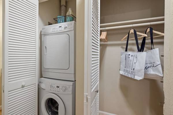 $3,479 / 2br - 1020ft2 - BBQ Grills, Resident Rewards Program, 2bd (santa clara)64000588822147124