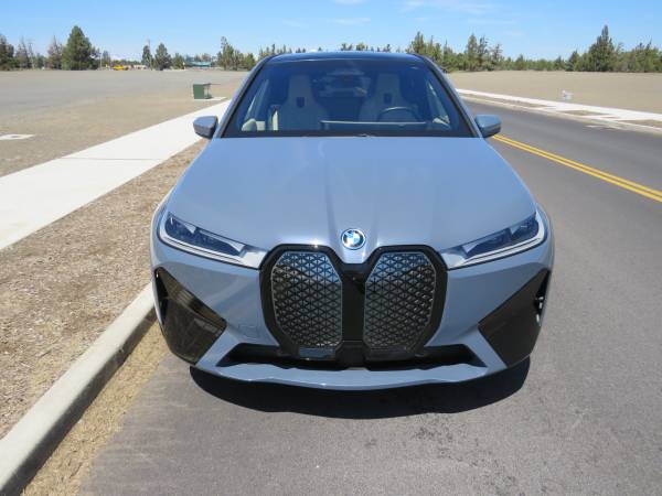 2024 BMW iX xDrive50 como nuevo, ¡solo 5.000 millas! Precio original 100.000 $, ¡excelente oferta! - 57.995 $ (BEND)63470608996483124