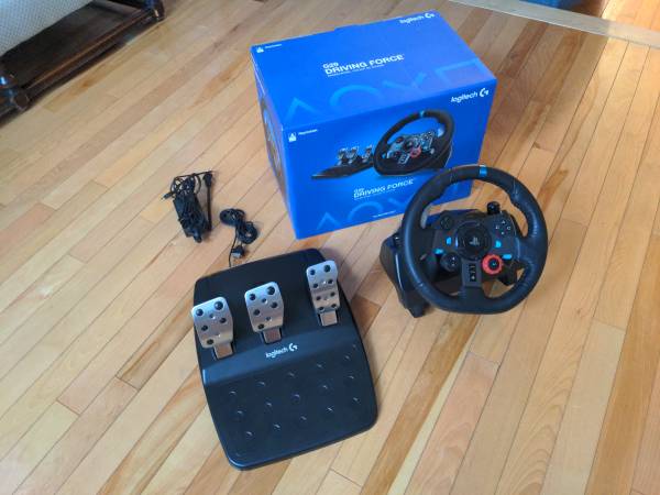 PC/PS Simracing wheel, logitech G29 1
