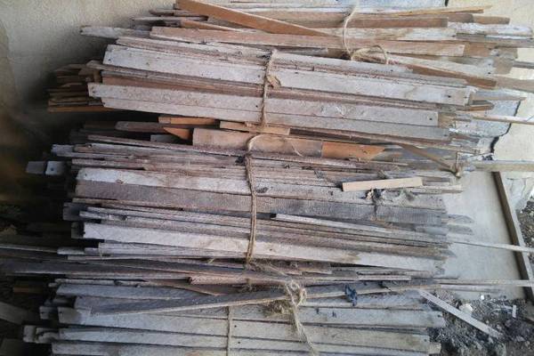 Rough Cut Wood Lath Slats For Craft Projects (16 Bundles Available) 1