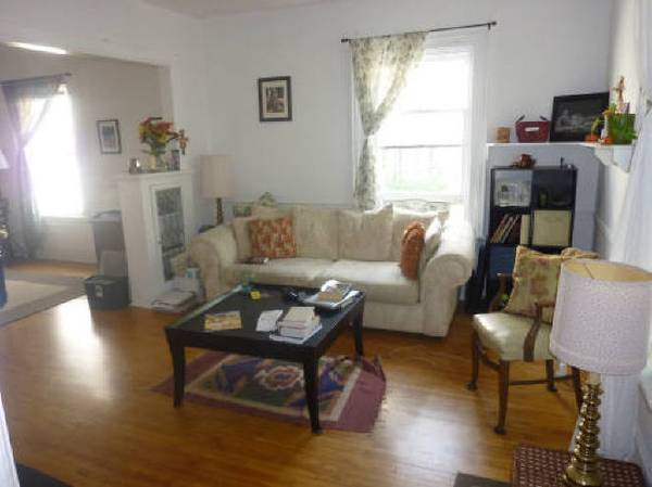 $1,600 / 2br - 1200ft2 - DUPLEX LADO A LADO EN NAPERVILLE - Camina a METRA-RiverWalk-Conciertos-Restaurantes (Naperville Central // Distrito 203)63960013305347121