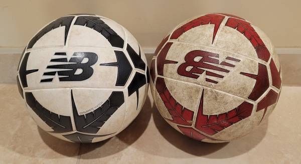 New Balance 2 Soccer Balls - size 4 1
