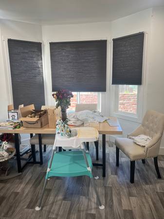 $995 Habitación soleada grande - 1000 (richmond / point / annex)63790049579907124