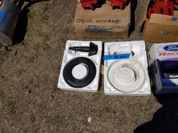 FORD MUSTANG 8.8 " RING AND PINION, 3.31 RATIO 1