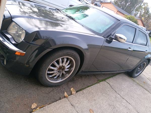 2006 Chrysler 300 c 1