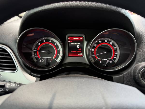2016 Dodge Journey Crossroad AWD V6 - $11,500 (Medical Lake)63613077699713123